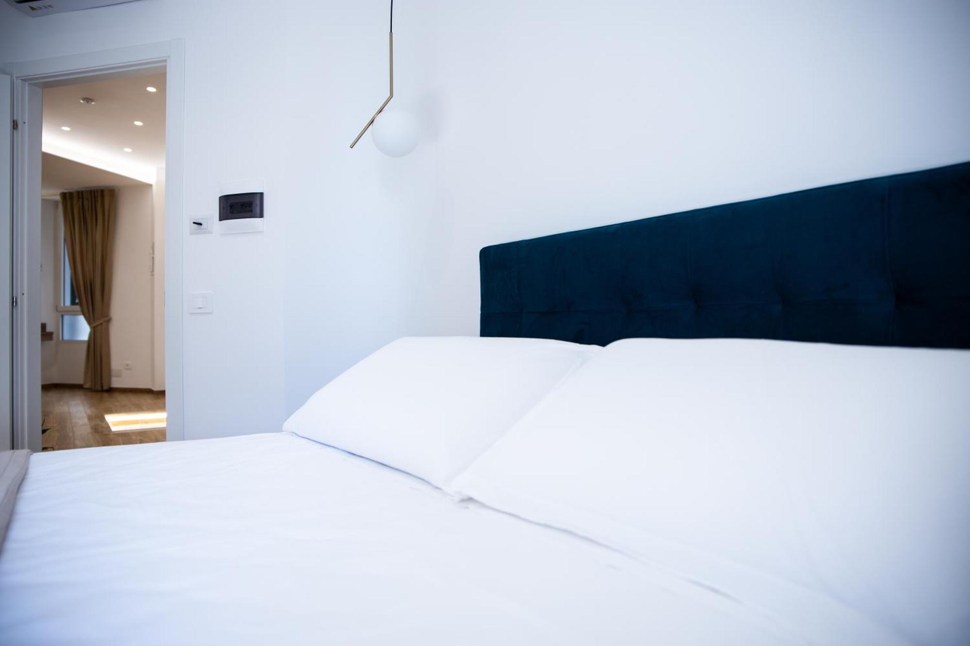 نابولي Dimora Diaz B&B المظهر الخارجي الصورة